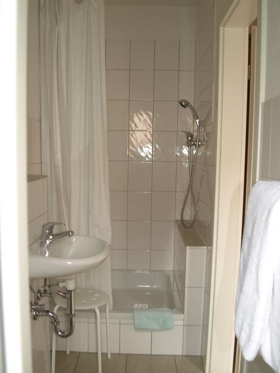 Gaestehaus In Der Gotthardtstrasse エアフルト 部屋 写真